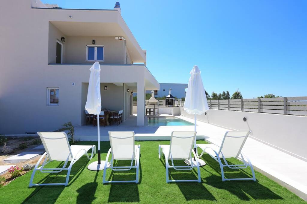 Villa Constantino With Heated Pool Kato Gouves Exterior photo