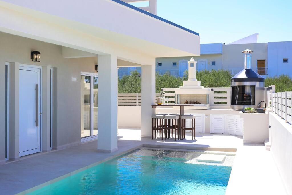 Villa Constantino With Heated Pool Kato Gouves Exterior photo